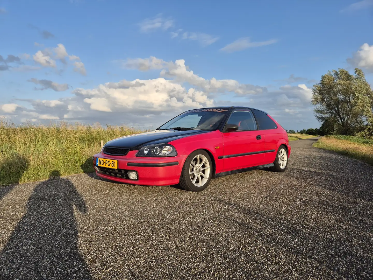 Honda Civic 1.4i S Rood - 1