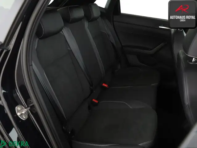 Volkswagen Polo view 12