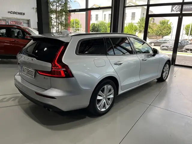 Volvo V60 view 6