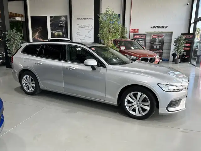 Volvo V60 view 5