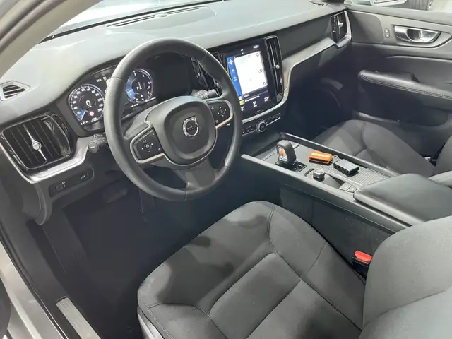 Volvo V60 view 14