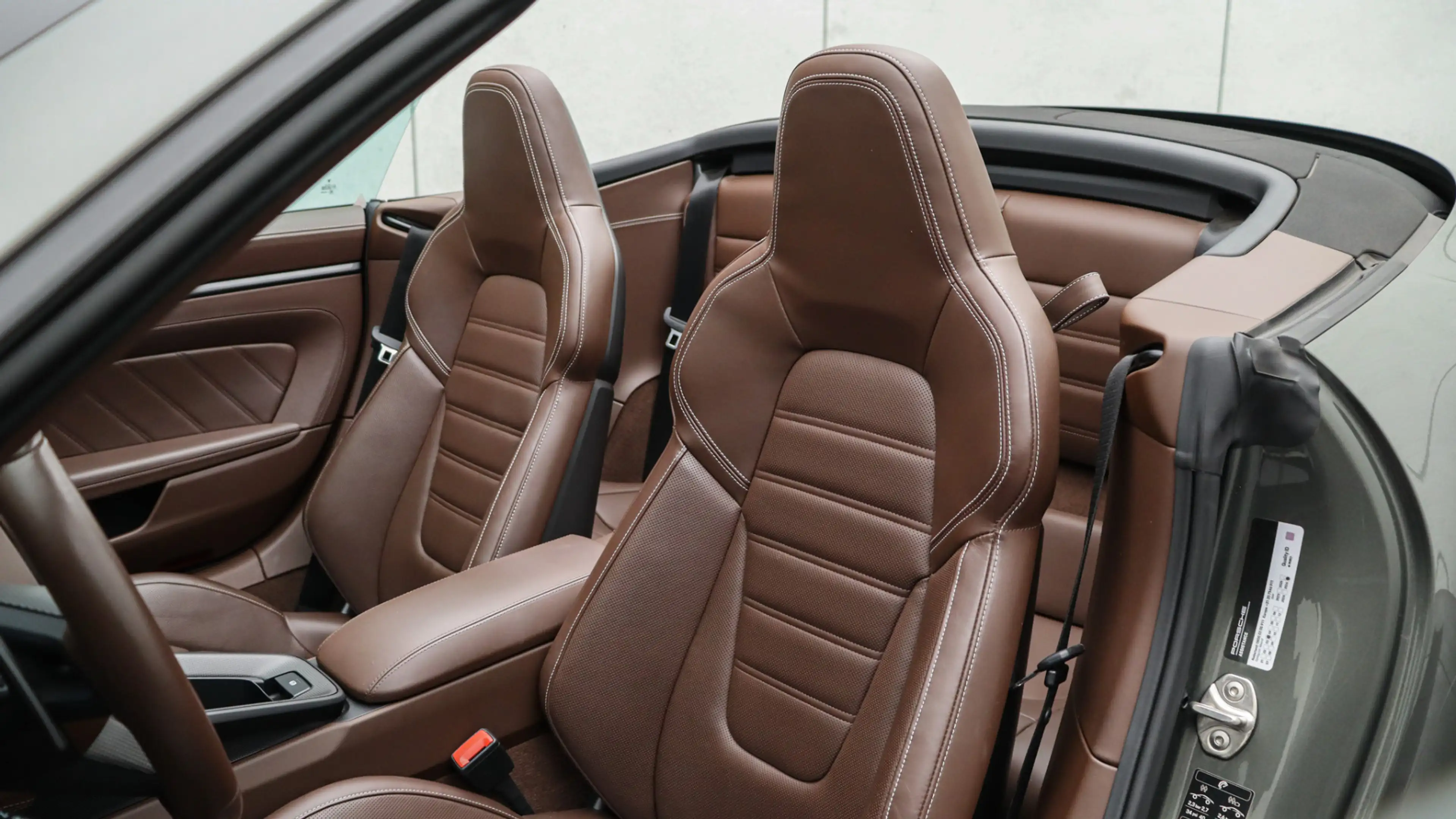Porsche 992 Cabrio 3.0 Carrera GTS | Stoelventilatie | Club le — photo 9