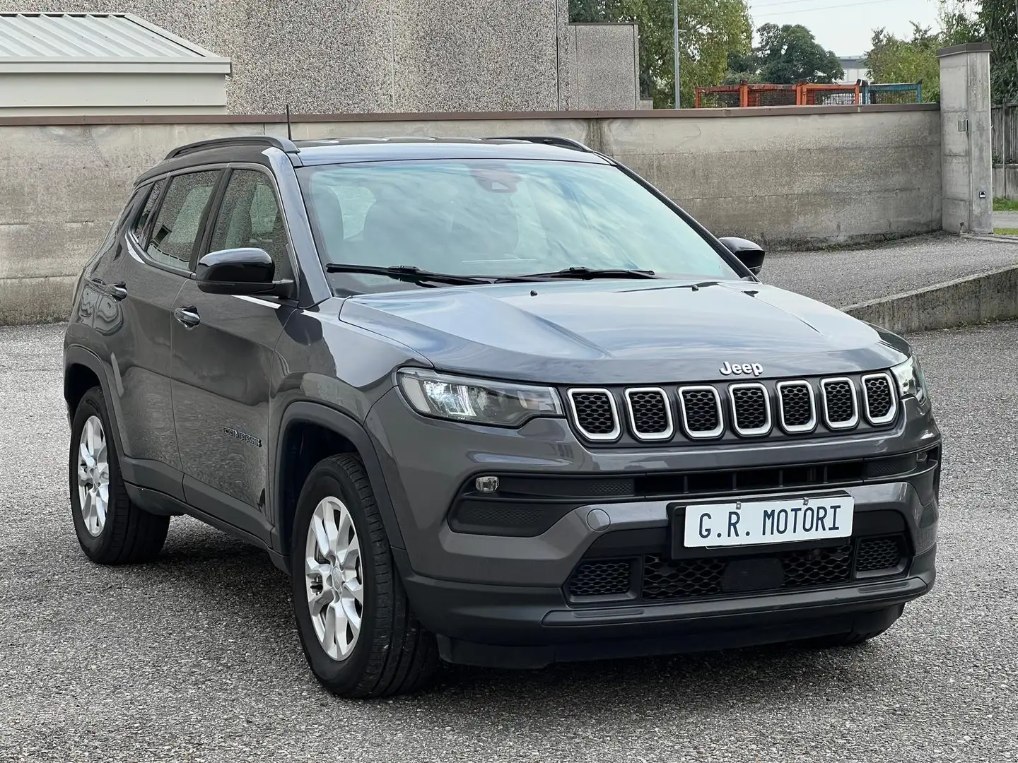 Jeep Compass II 2021 1.3 turbo t4 phev Longitude 4xe auto Gris - 1