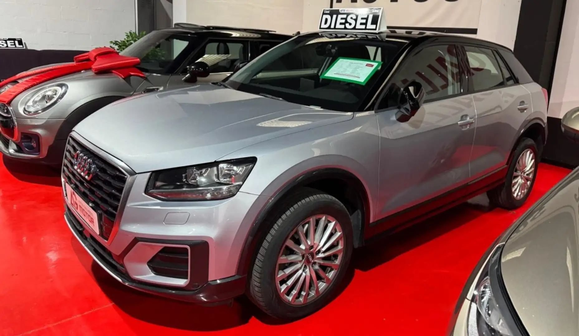 Audi Q2 1.6TDI #untaggable edition 85kW Gris - 1