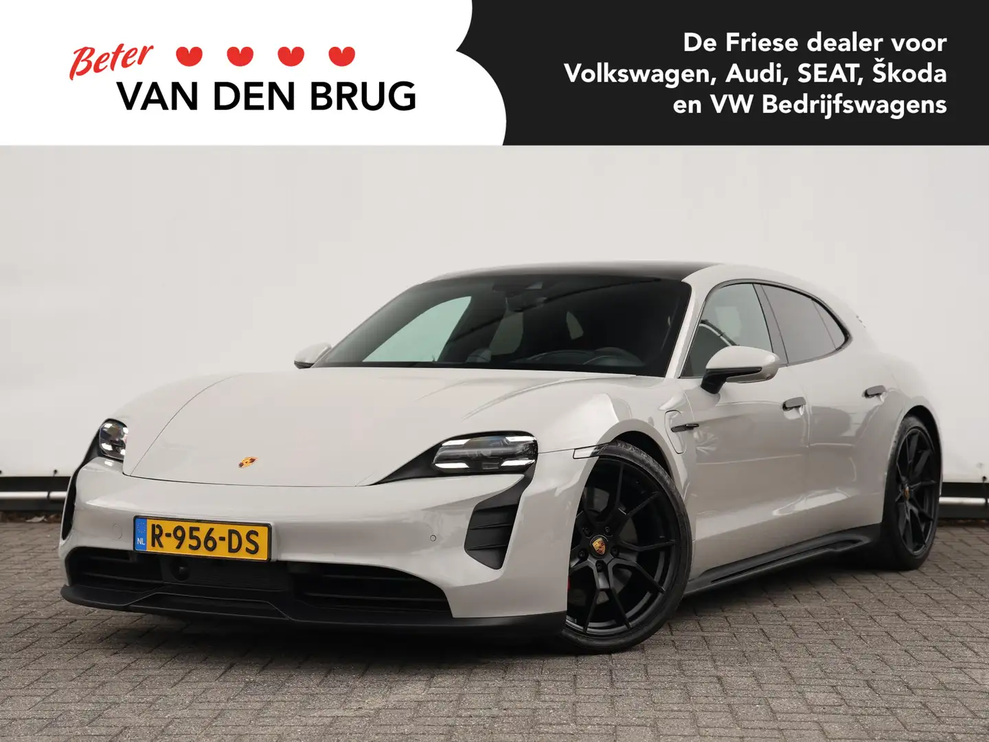 Porsche Taycan Sport Turismo GTS 93 kWh 517pk | Chrono | Pano | 2 Grijs - 1