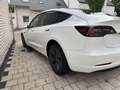 Tesla Model 3 Standard mit Sommer und Winterreifensatz + AHK Weiß - thumbnail 4
