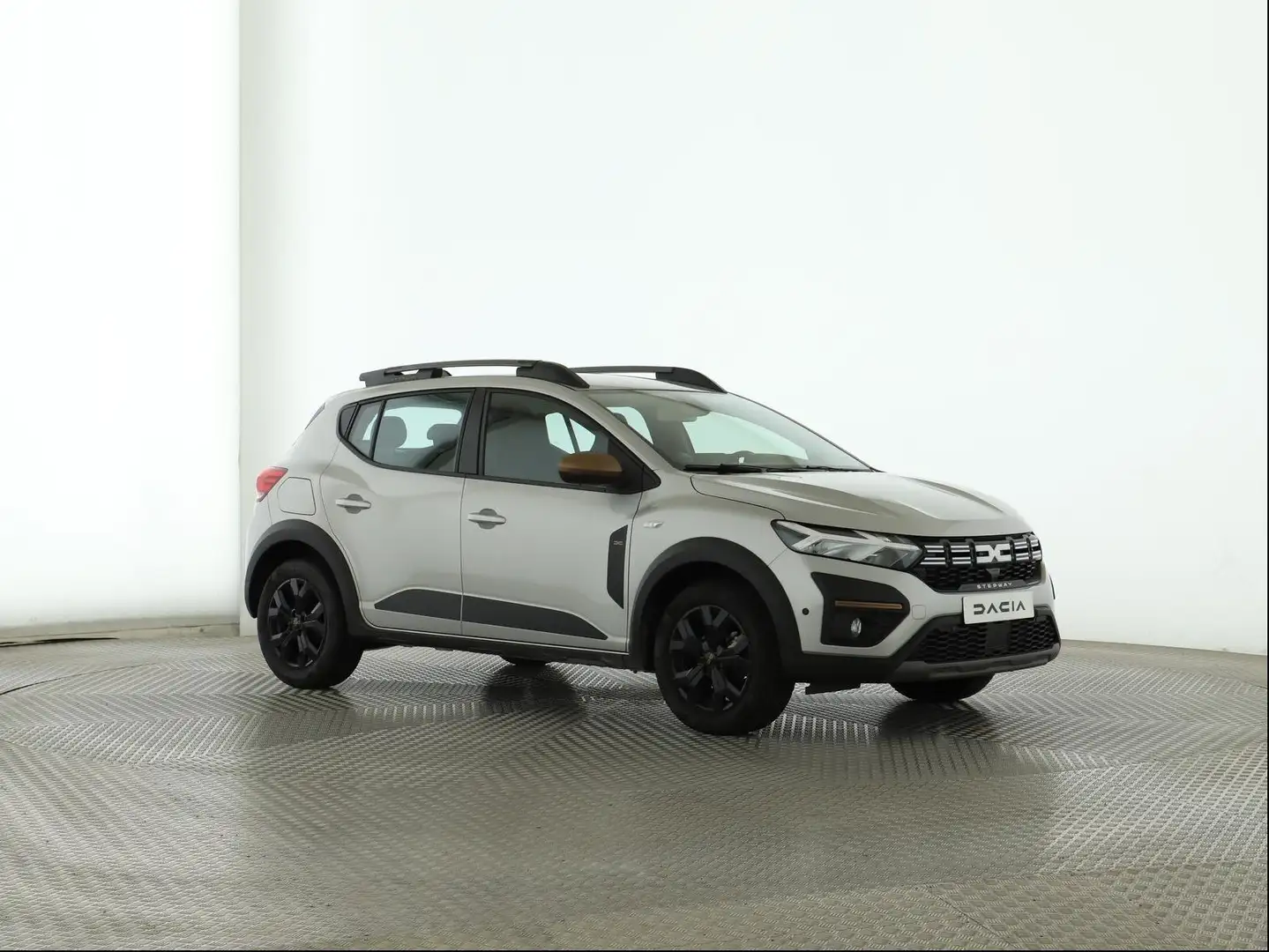 Dacia Sandero Stepway TCe 110 Extreme Argent - 2
