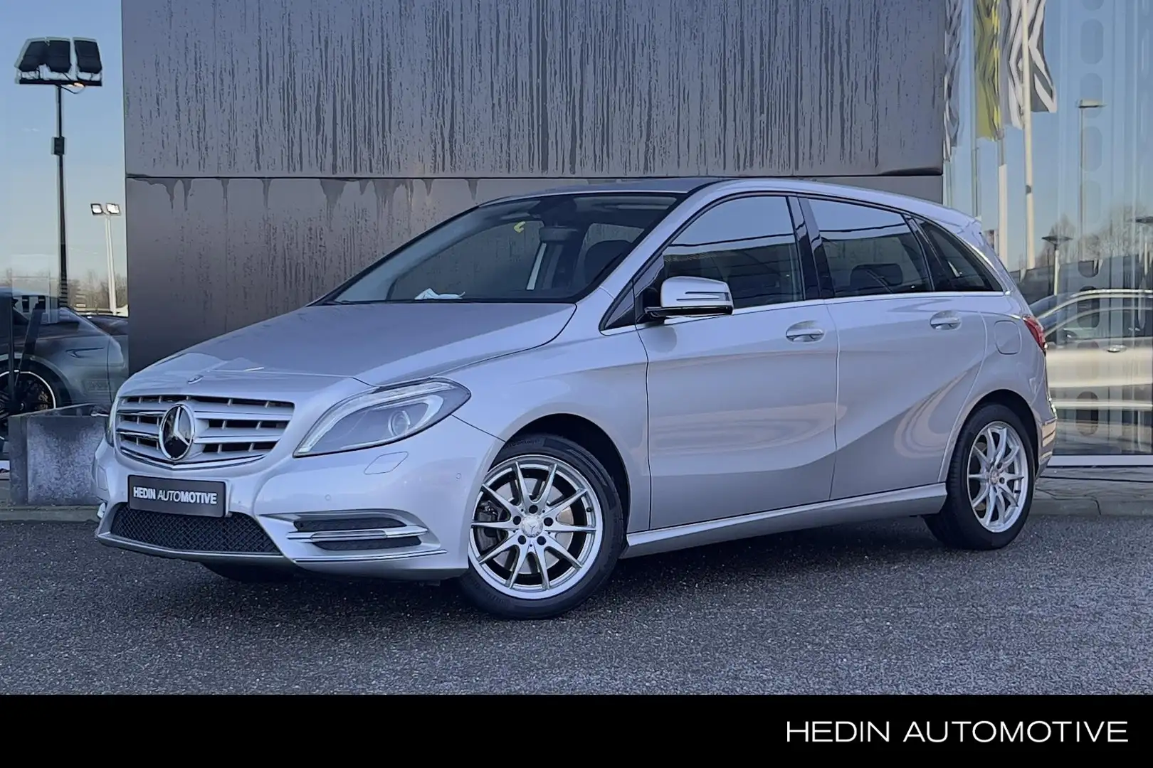 Mercedes-Benz B 250 B Automaat | Ambition Pakket | Bi-Xenon | Parkpilo Argintiu - 1
