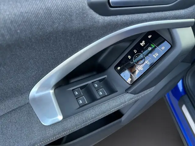 Audi Q5 SUV TDI quattro 150 kW Ansicht 16