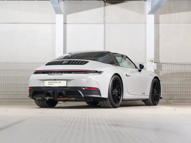 Porsche 911 Targa 4 GTS Ansicht 2