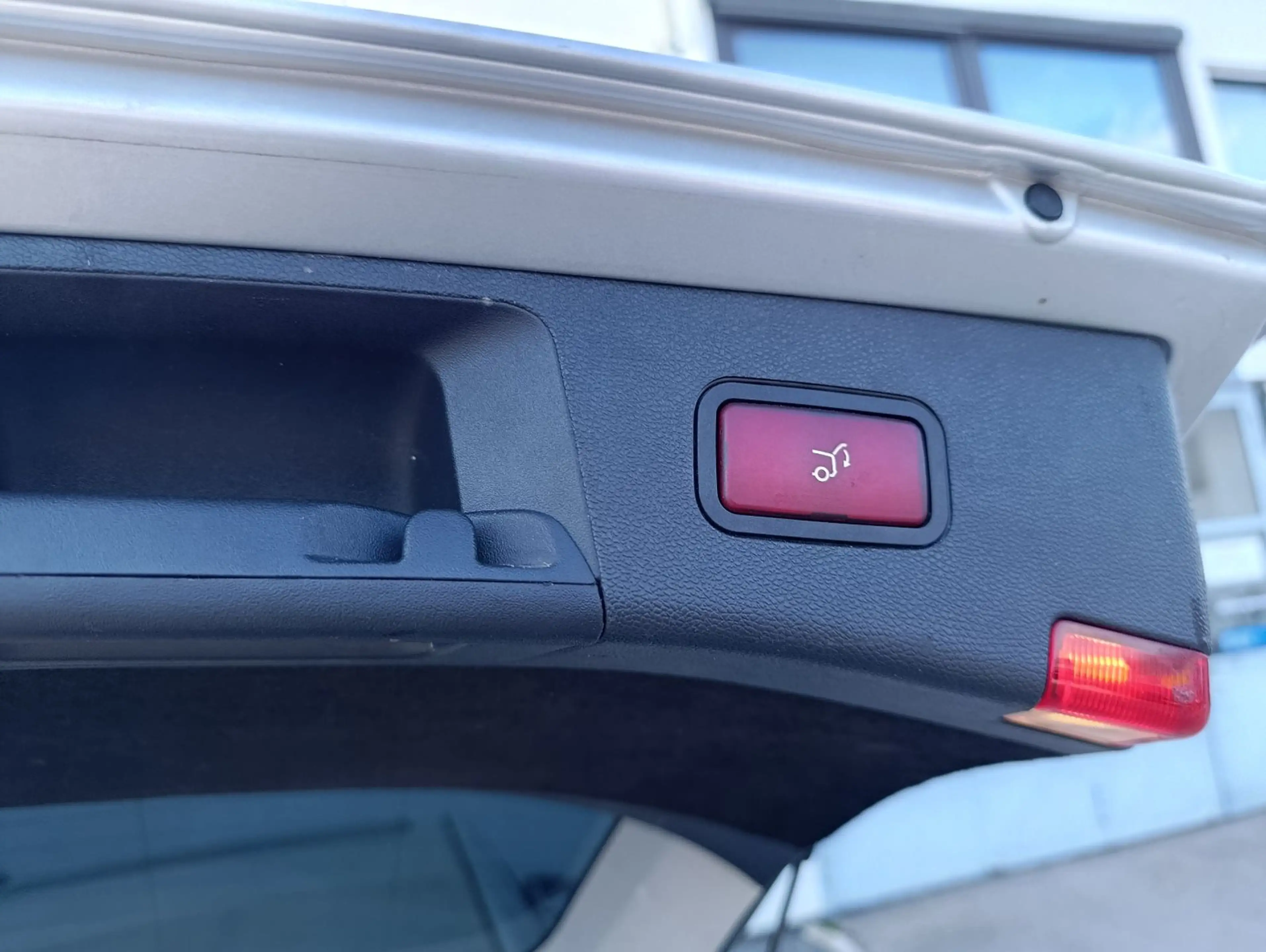 Mercedes-Benz E 250 CDI Avantgarde Navi Xenon Schiebedach — photo 8