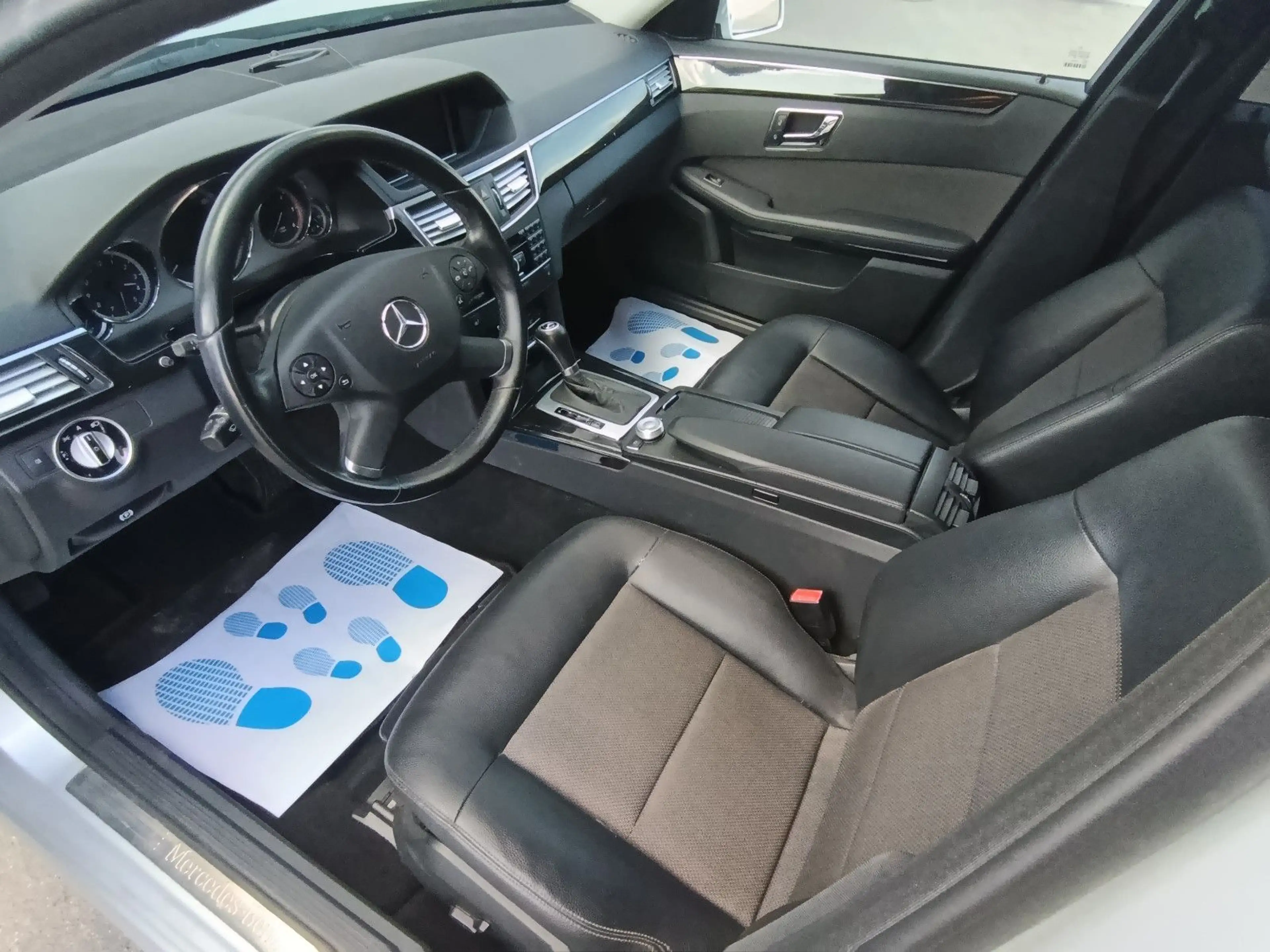 Mercedes-Benz E 250 CDI Avantgarde Navi Xenon Schiebedach — photo 11