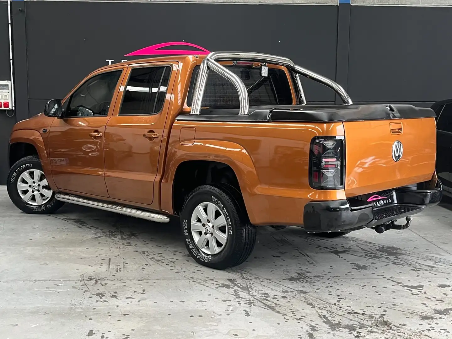 Volkswagen Amarok AMAROK DOUBLE CAB 2.0 BiTDI 163 FAP 4MOTION (DECONNECTABLE) OFFROAD EDITION Orange - 2