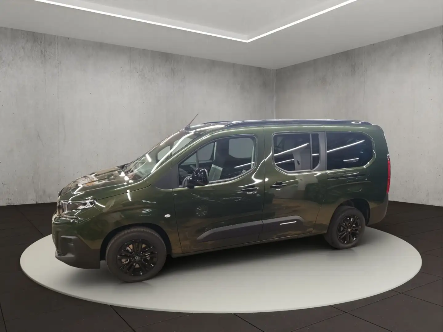 Citroen Berlingo XL BlueHDi 130 EAT8 Max Grün - 2