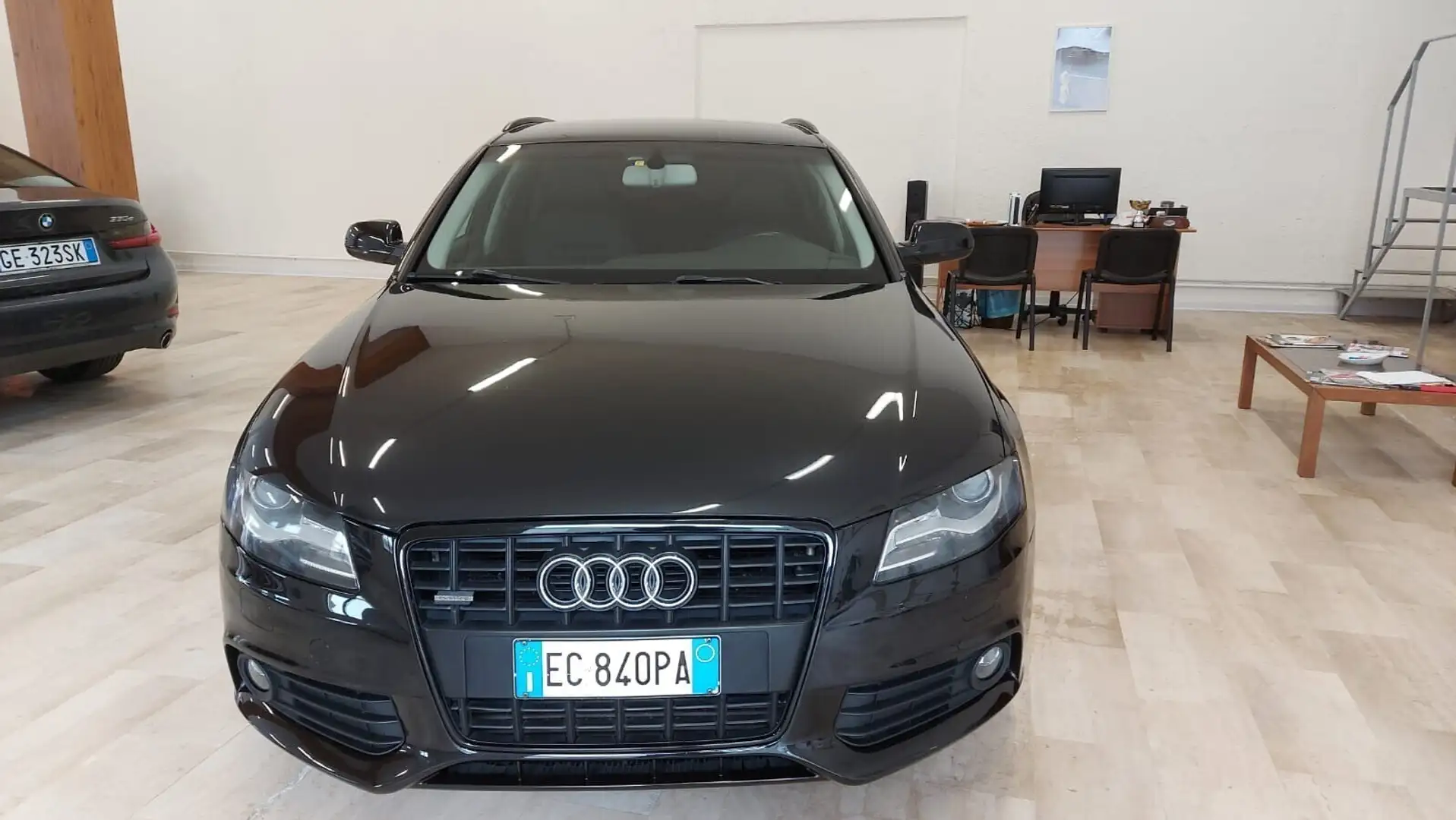 Audi A4 Avant 2.0 TDI 170CV F.AP. Advanced s-line Nero - 2