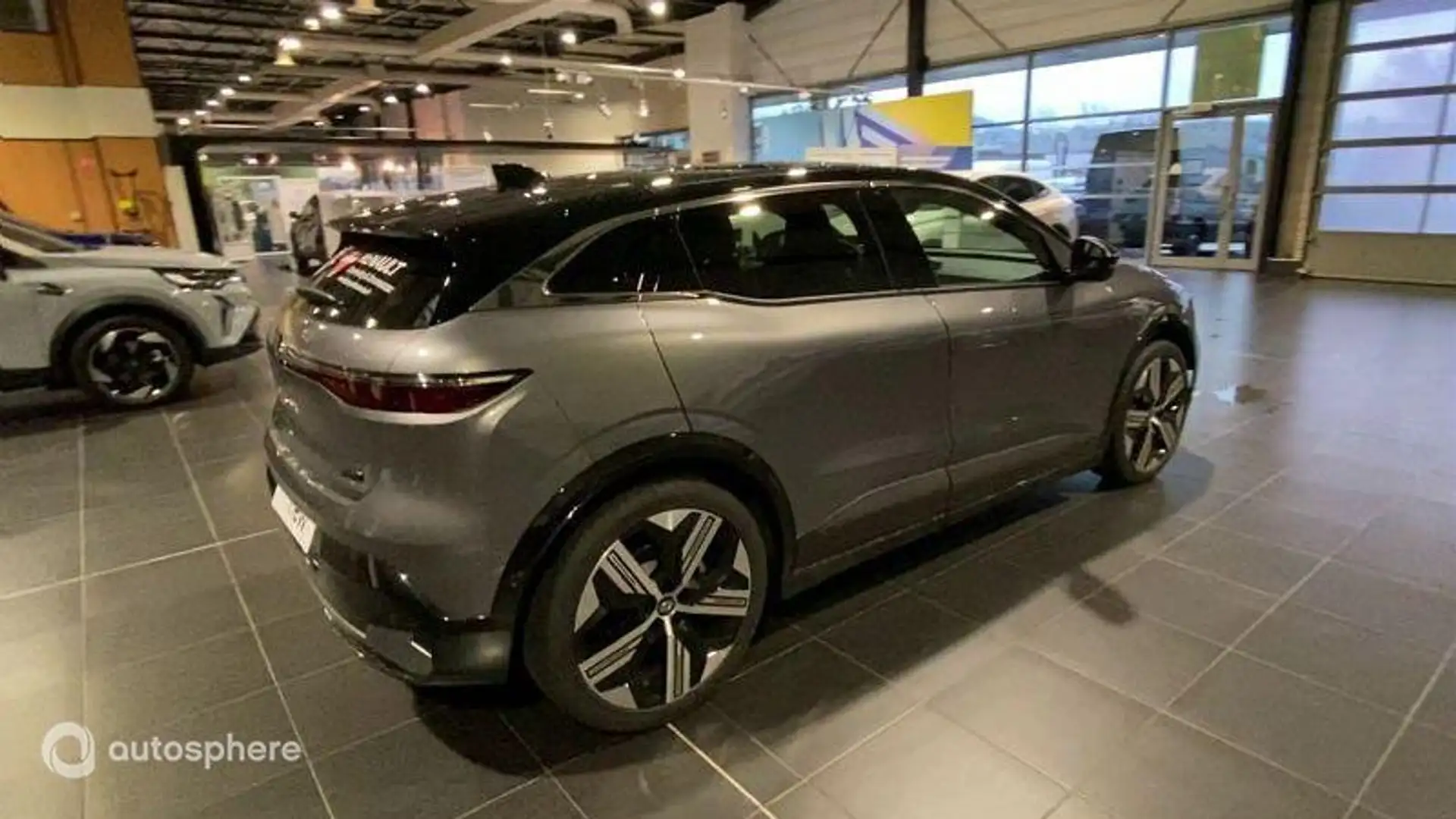 Renault Megane E-Tech Electric 220ch Iconic autonomie confort -24 - 2