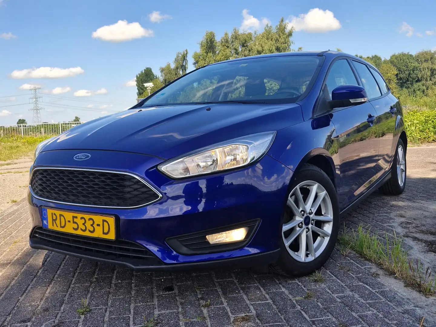 Ford Focus Focus 1.0 Lease Edition Blauw - 1
