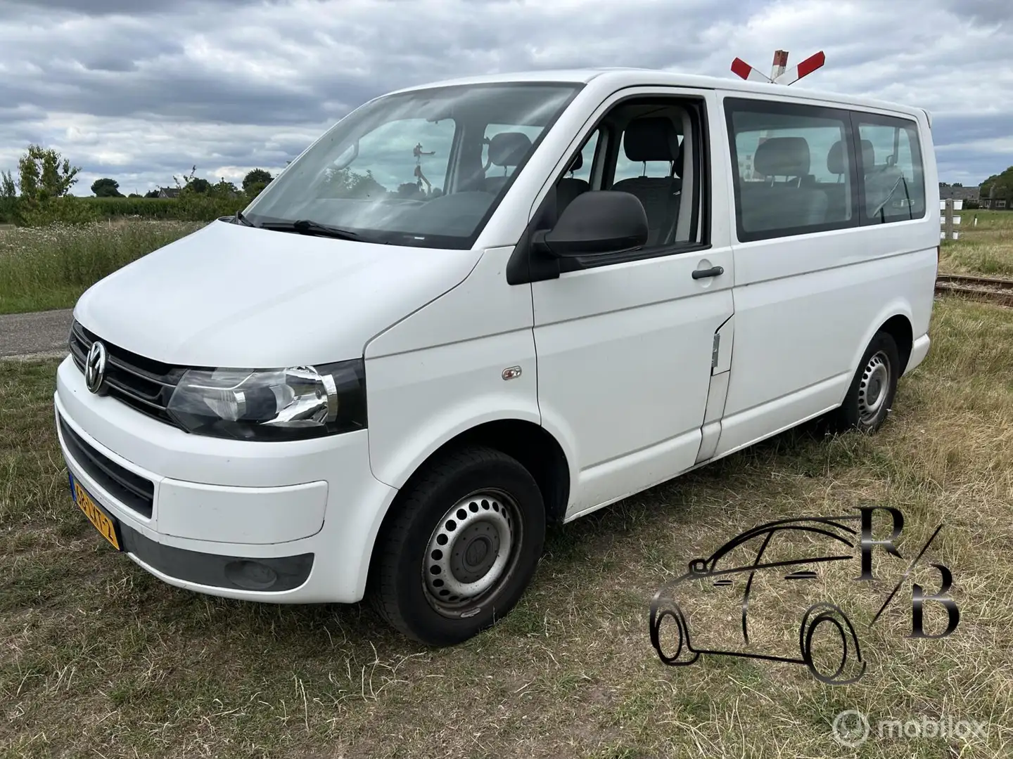 Volkswagen 2.0 TDI L1H1 Trendline 8 PERS AIRCO Білий - 1