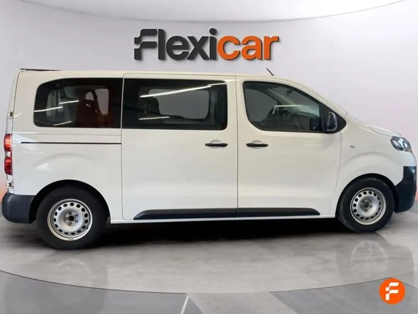 Opel Vivaro 1.5 120 cv diesel Blanco - 2