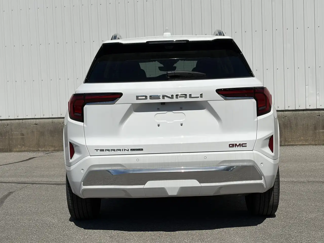 GMC Terrain photo GMC Terrain