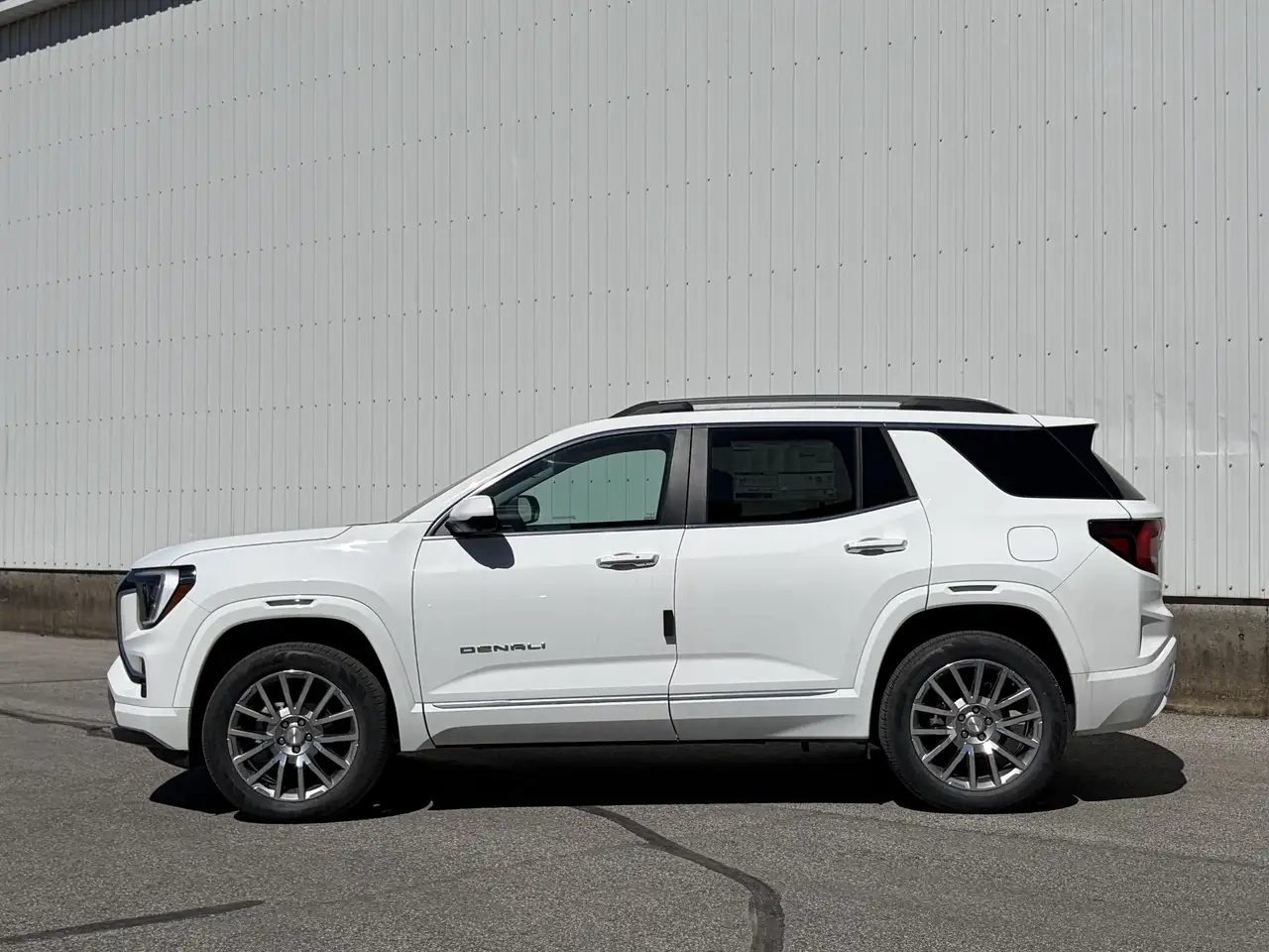 GMC Terrain photo GMC Terrain