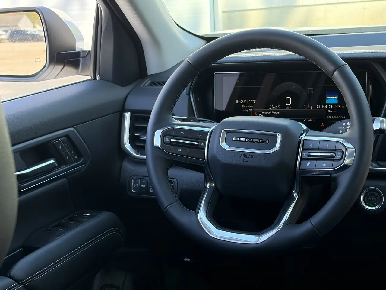 GMC Terrain photo GMC Terrain