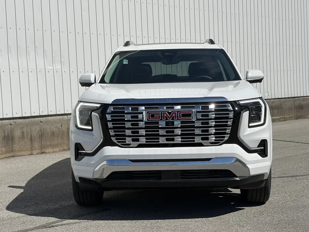 GMC Terrain photo GMC Terrain
