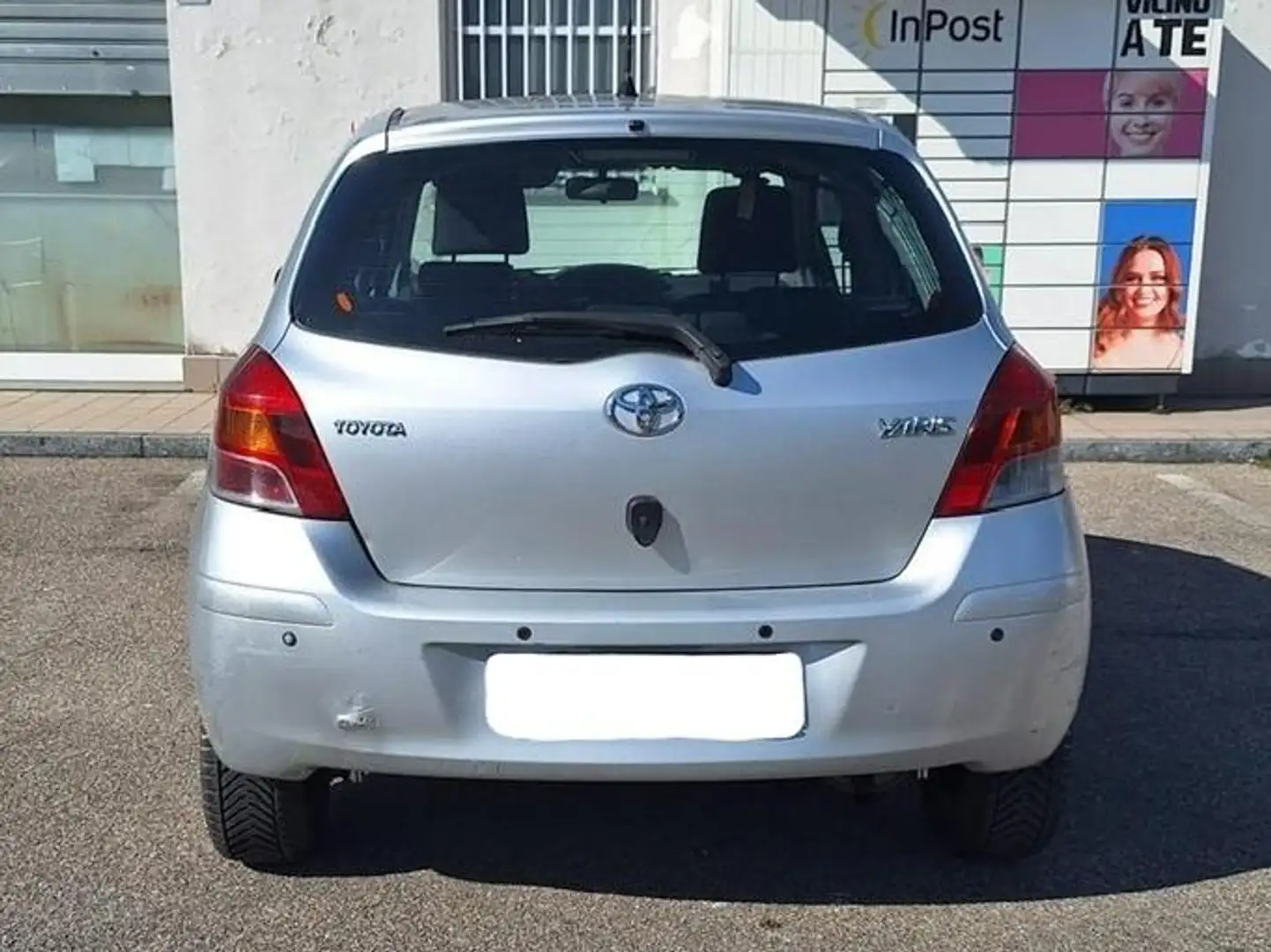 Toyota Yaris Yaris II 2005 5p 1.4 d-4d S m-mt dpf Argent - 2