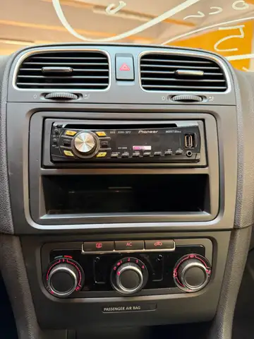 Volkswagen Golf view 9