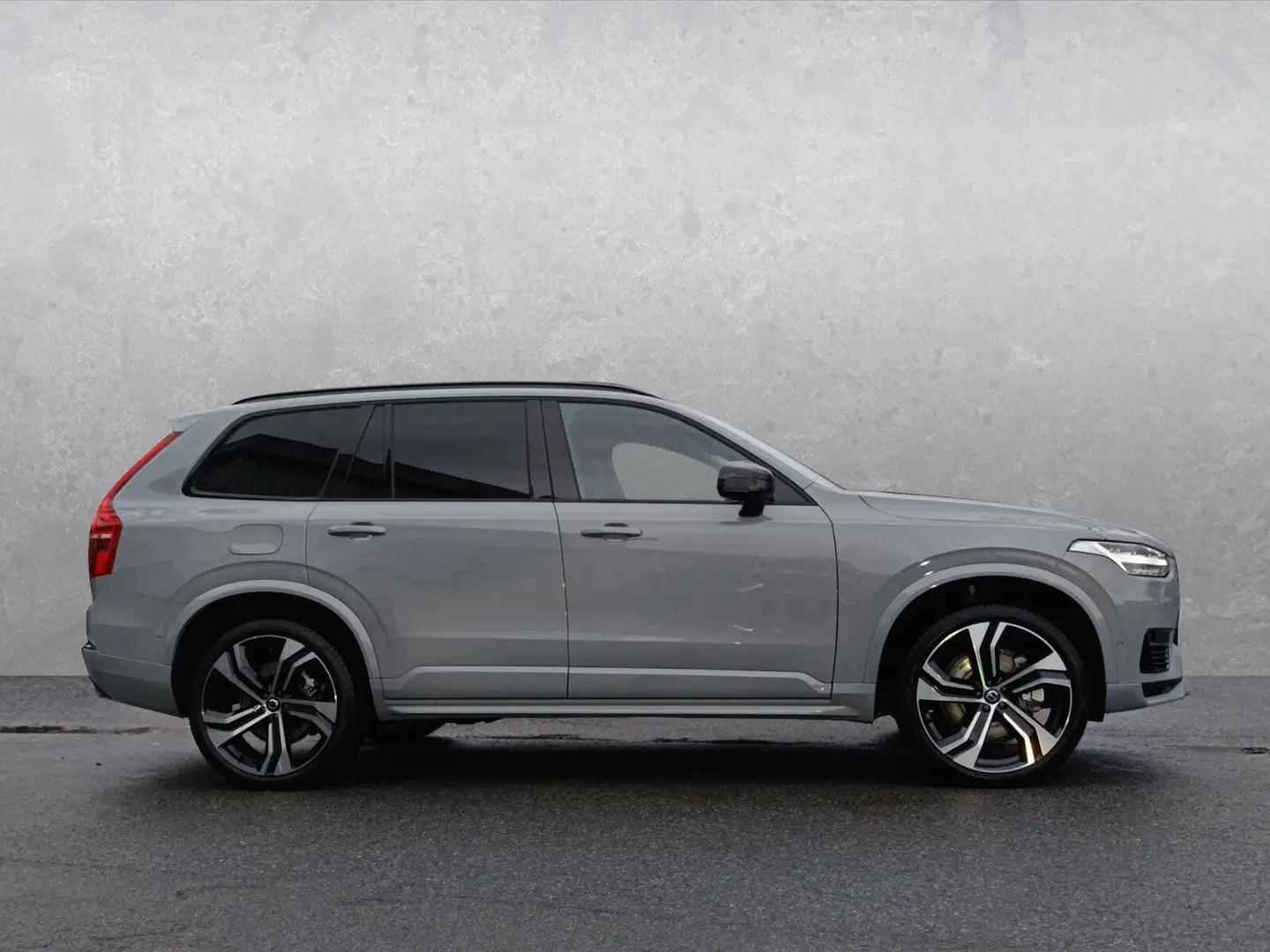Volvo XC90 XC90T8 AWD Plug-in Hybrid Plus Dark AHK Luftfahr Grau - 2