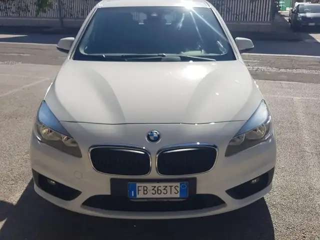 BMW 216