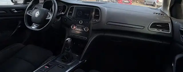Renault Megane view 8