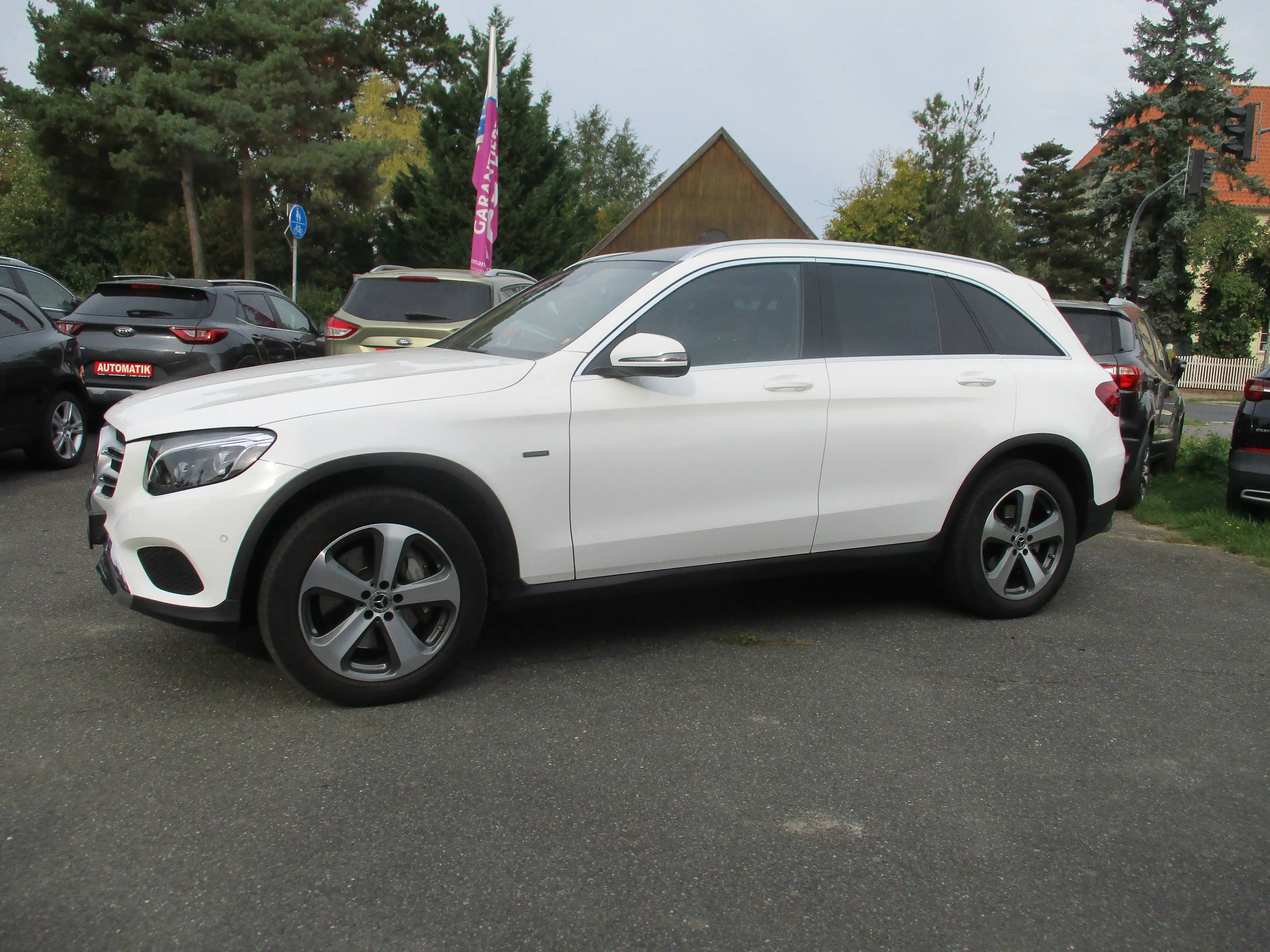 Mercedes-Benz GLC 350 GLC 350 e 4Matic (253.954) / Scheckheftgepflegt/ Unfallfrei Vollausstattung !  ! ! — photo 3