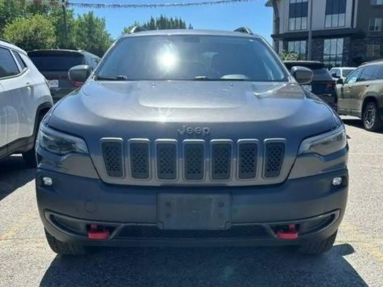 Jeep Cherokee снимка Jeep Cherokee