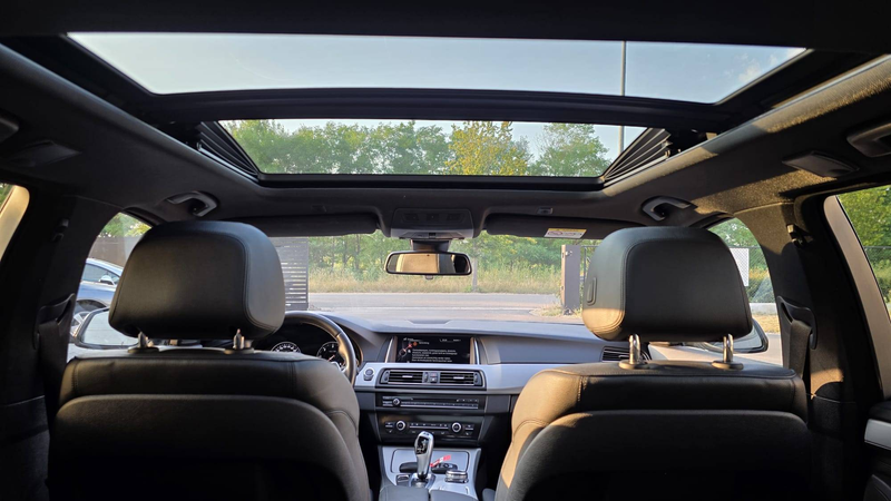 BMW 520 BMW 5 Series 520 M-Pack Diesel 190 PK — photo 10