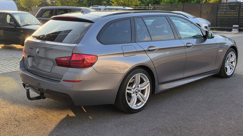 BMW 520 BMW 5 Series 520 M-Pack Diesel 190 PK — photo 3