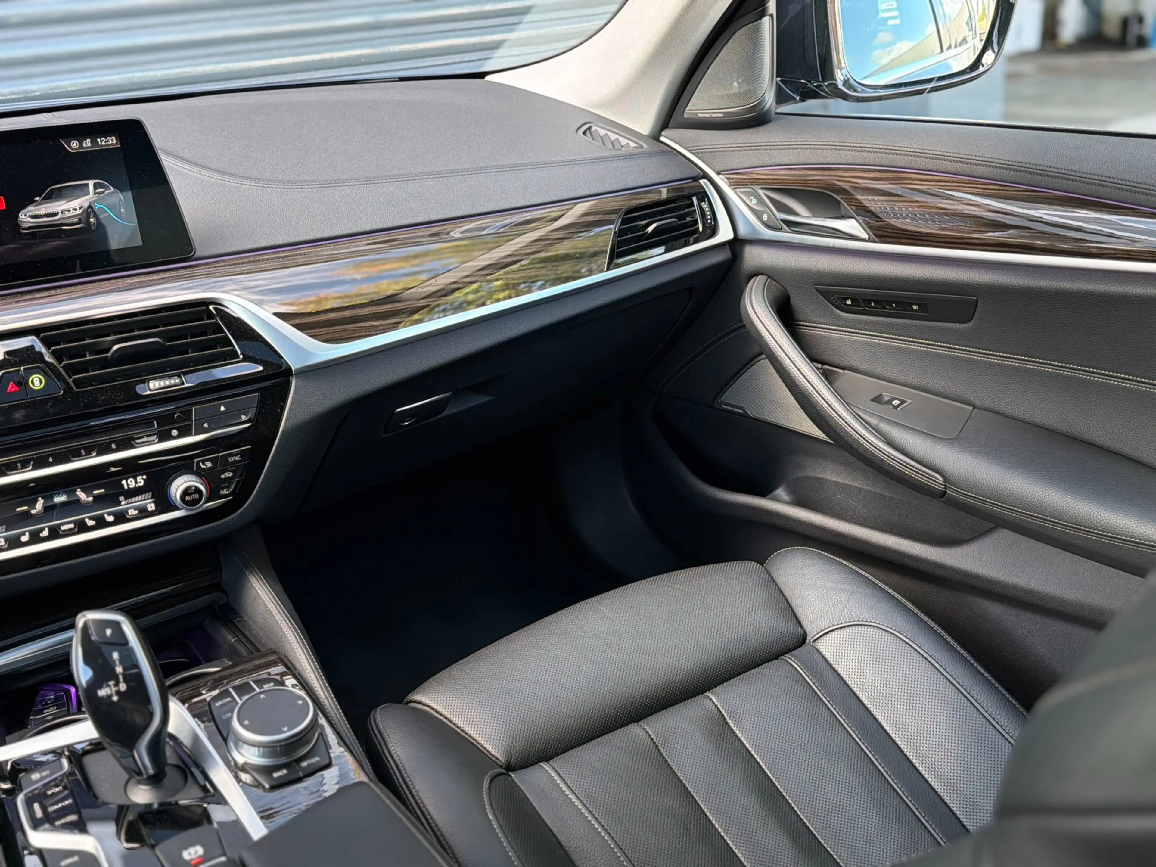BMW 530 5-serie 530e iPerformance High Executive HuD | Sto — photo 14