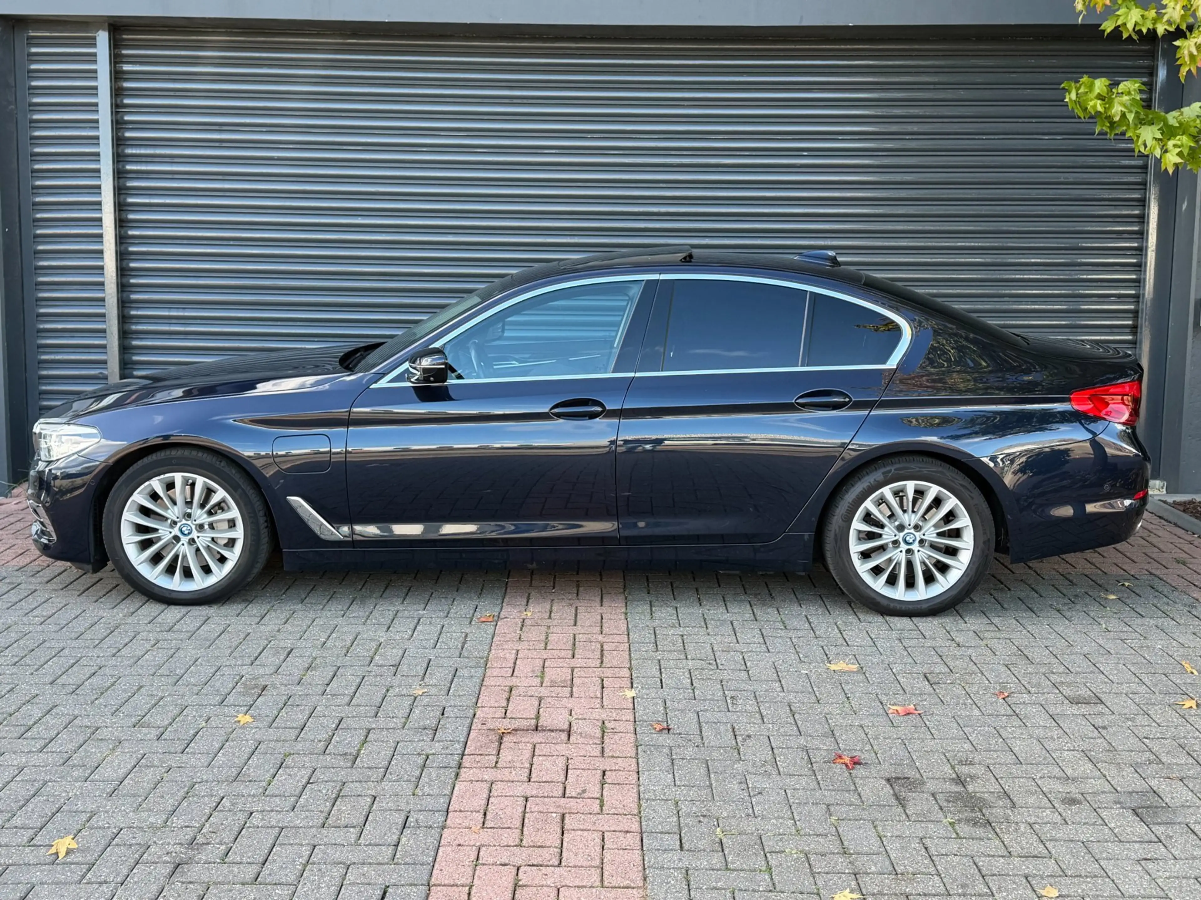 BMW 530 5-serie 530e iPerformance High Executive HuD | Sto — photo 6