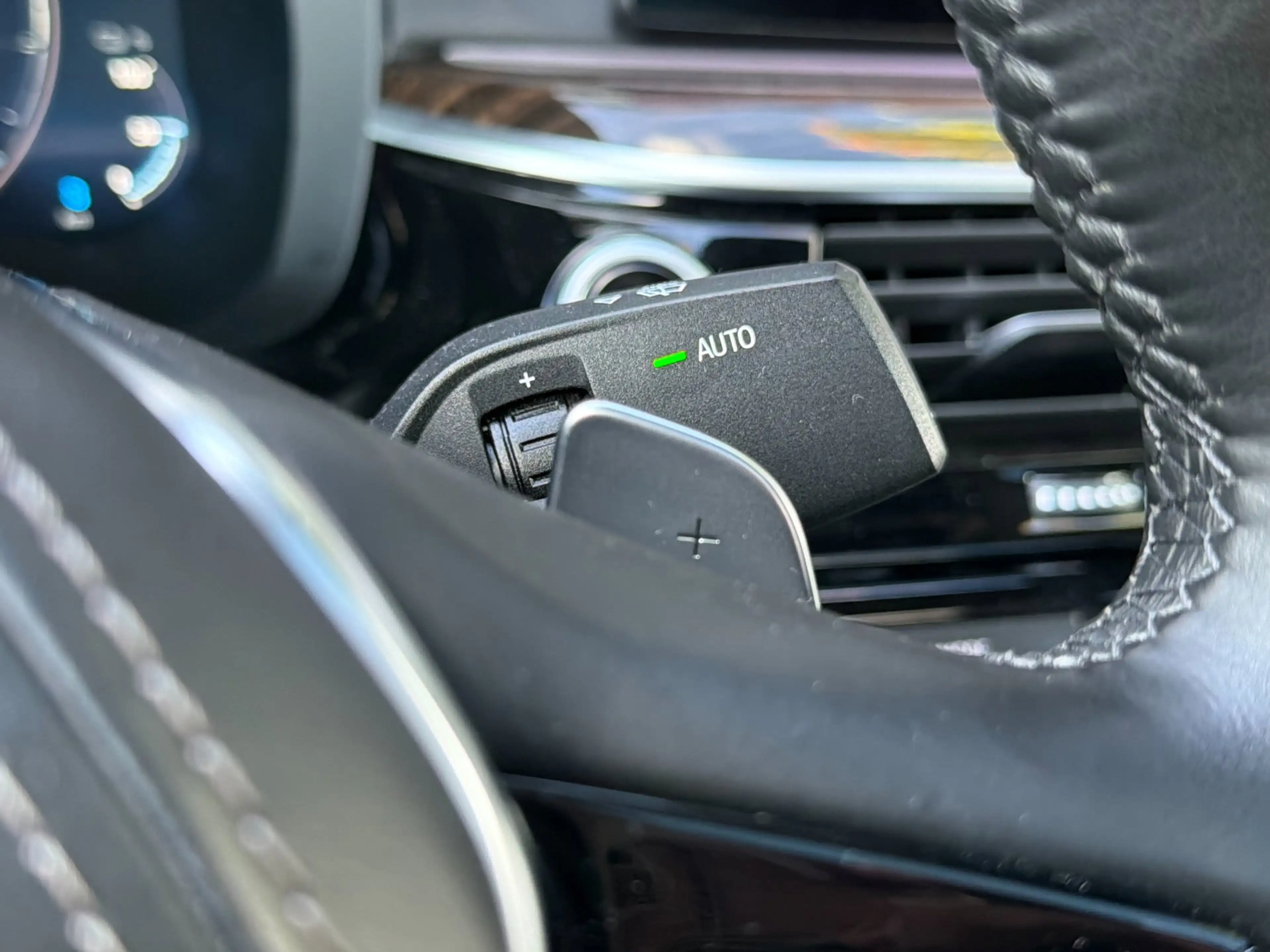 BMW 530 5-serie 530e iPerformance High Executive HuD | Sto — photo 37