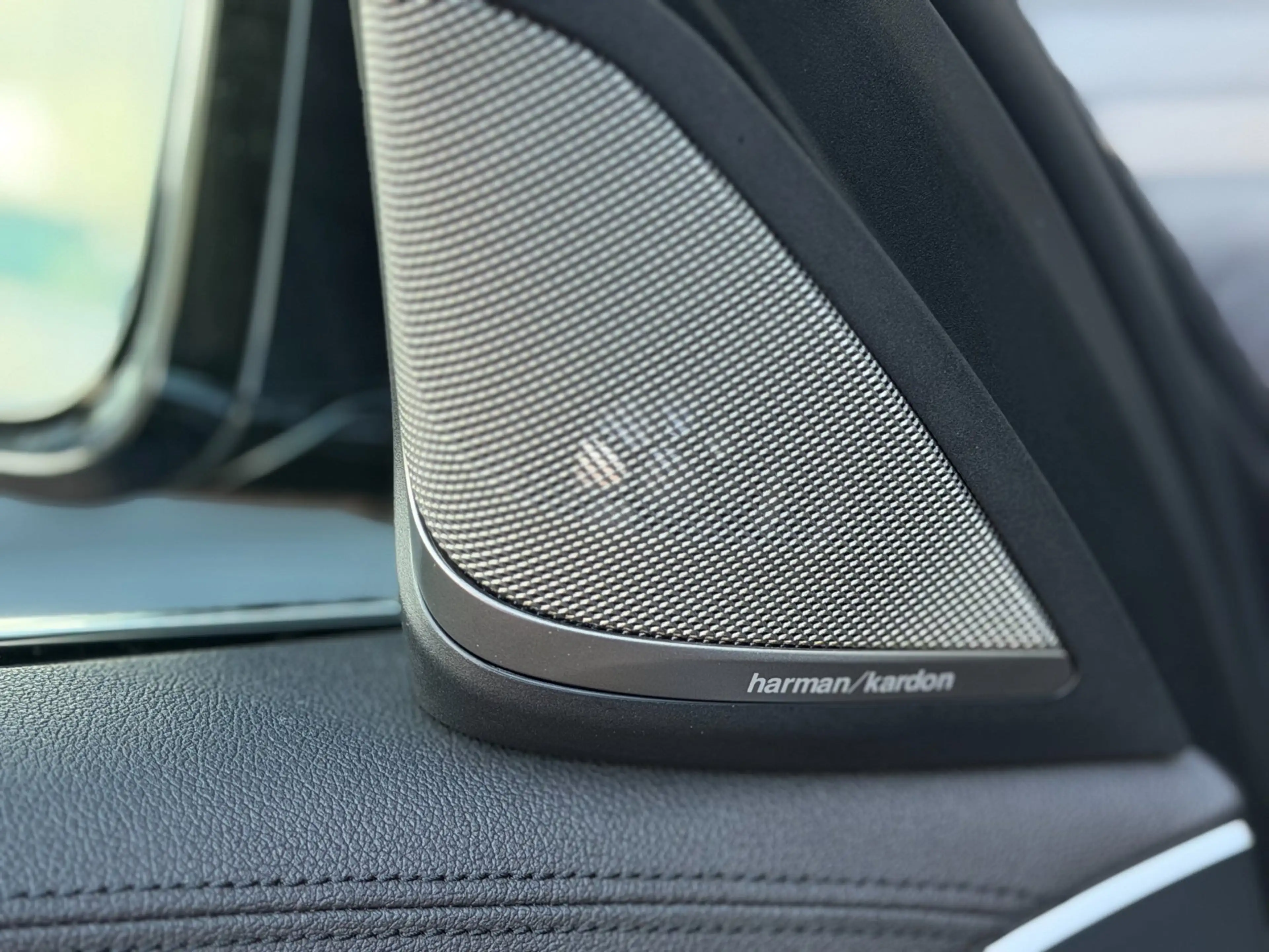 BMW 530 5-serie 530e iPerformance High Executive HuD | Sto — photo 41