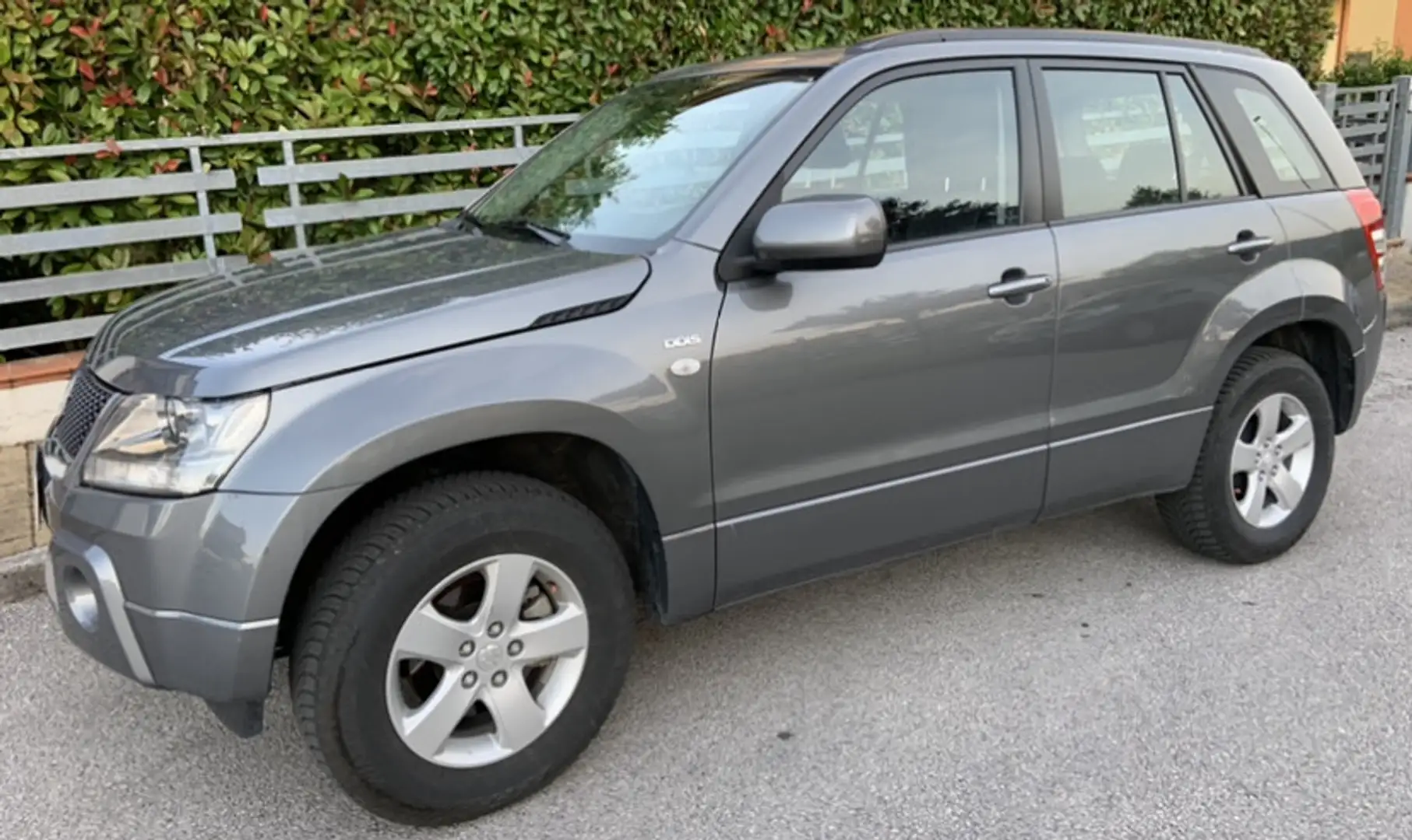 Suzuki Grand Vitara 5p 1.9 ddis Executive - 1
