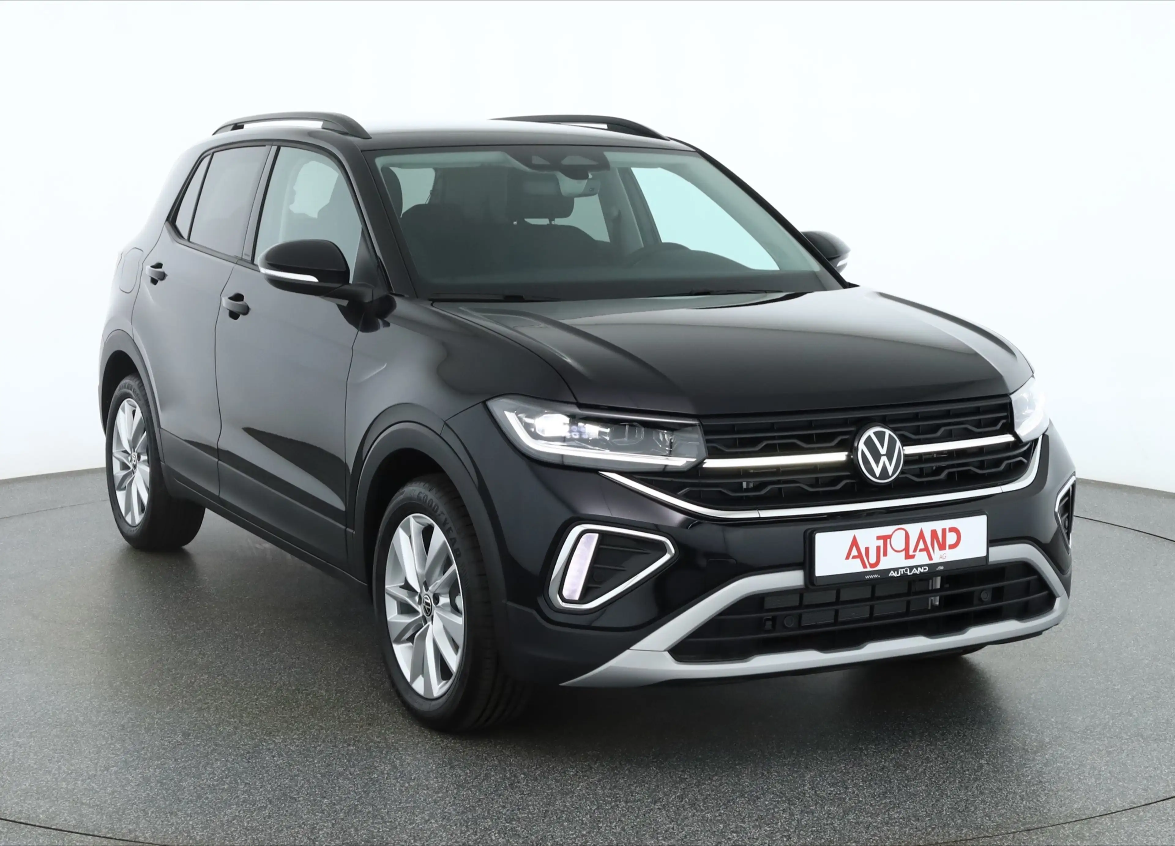 Volkswagen T-Cross 1.5 TSI DSG Matrix ACC Kamera — photo 7
