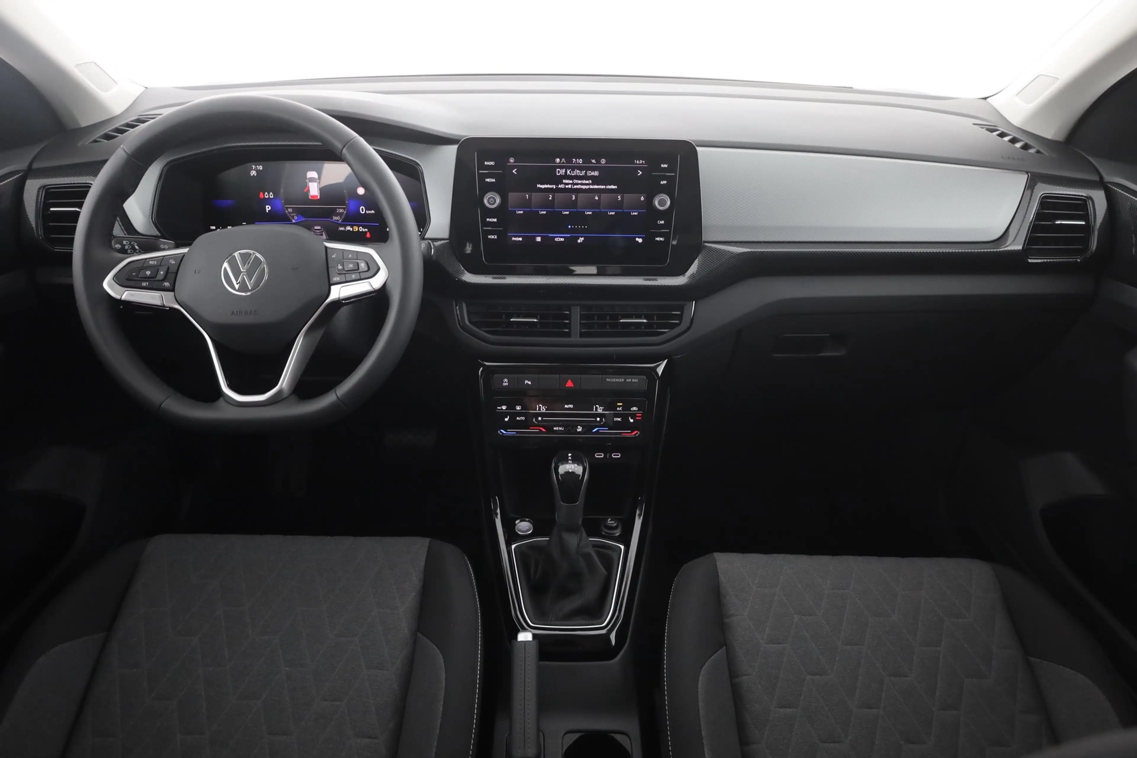 Volkswagen T-Cross 1.5 TSI DSG Matrix ACC Kamera — photo 9