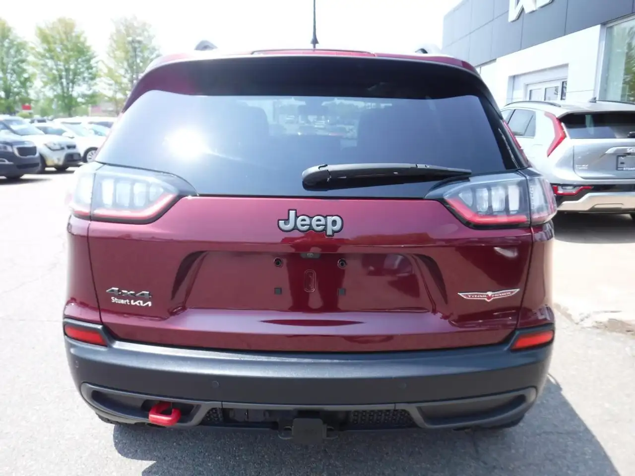 Jeep Cherokee снимка Jeep Cherokee
