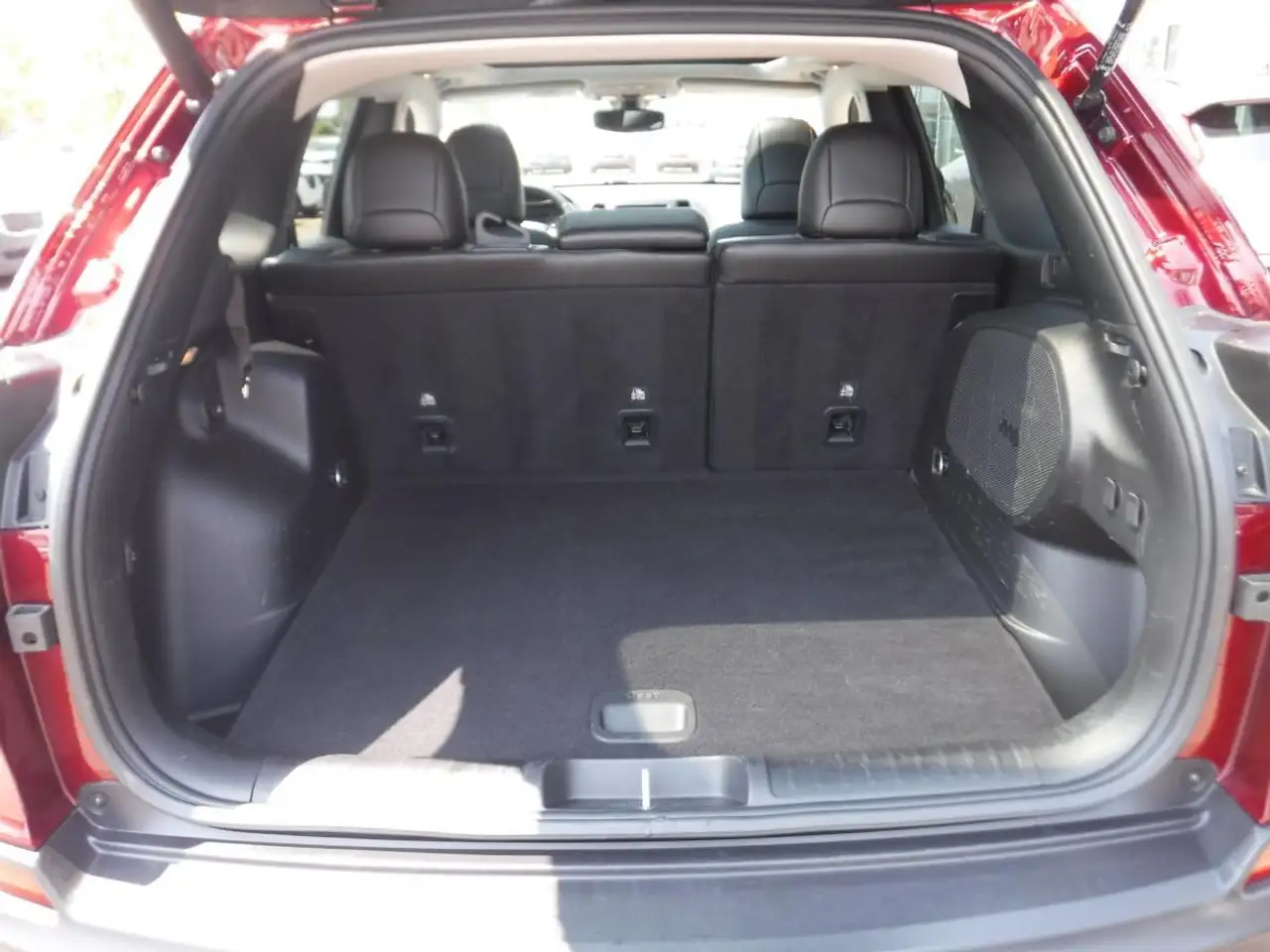 Jeep Cherokee снимка Jeep Cherokee