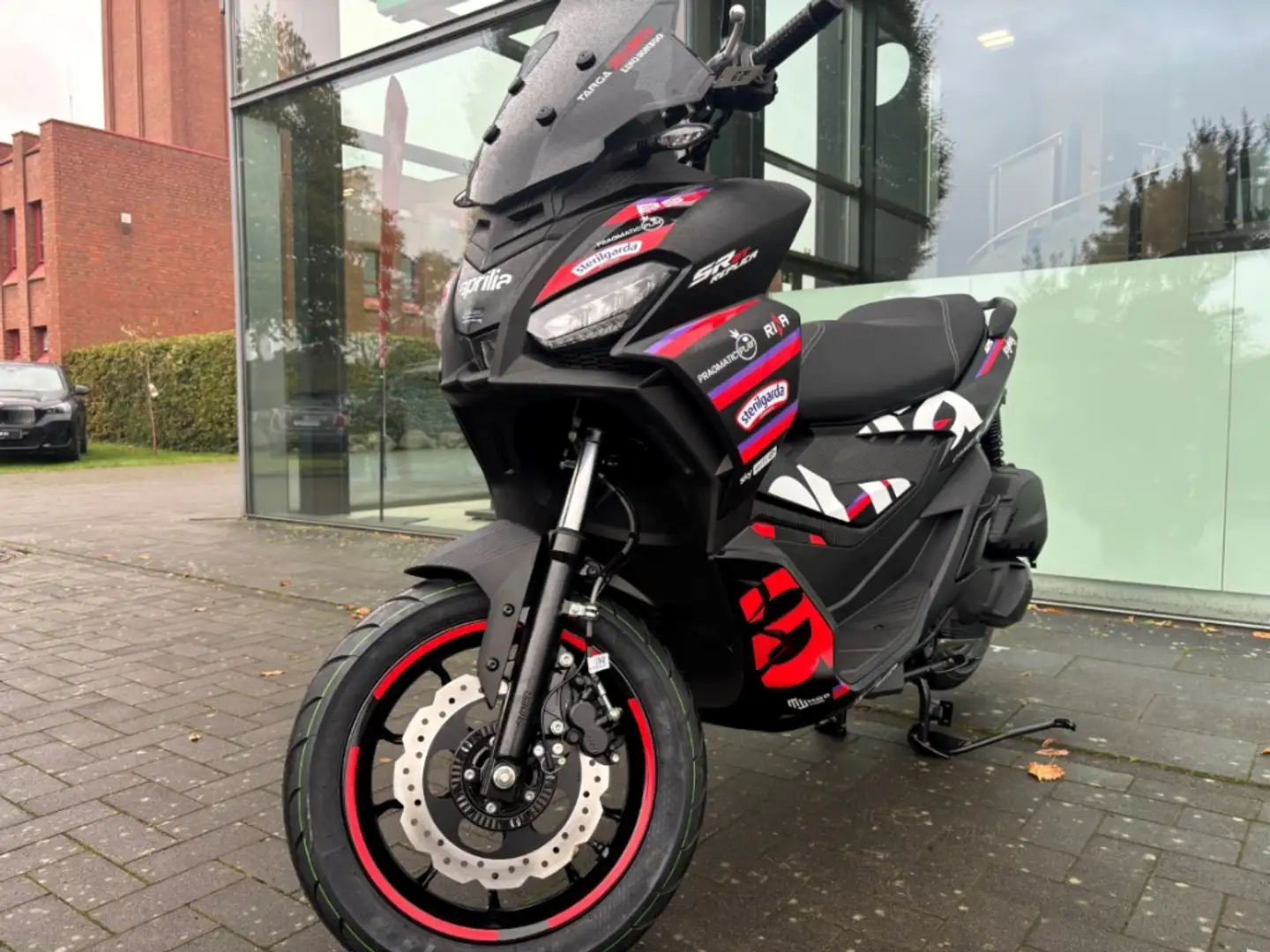 Aprilia SR 125 GT ABS E5+ Replica 1.000 Euro Rabatt Noir - 2