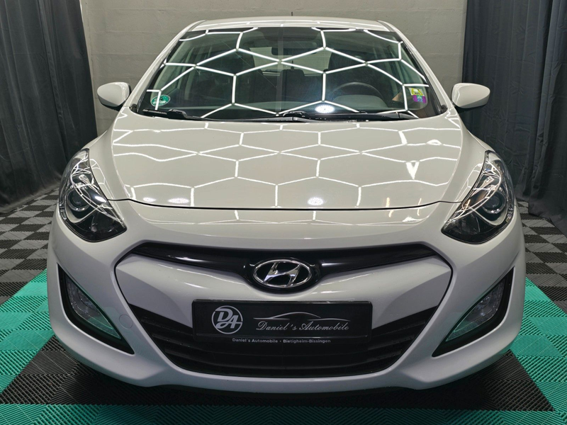 Hyundai i30 Classic 1 HAND KLIMA — photo 2