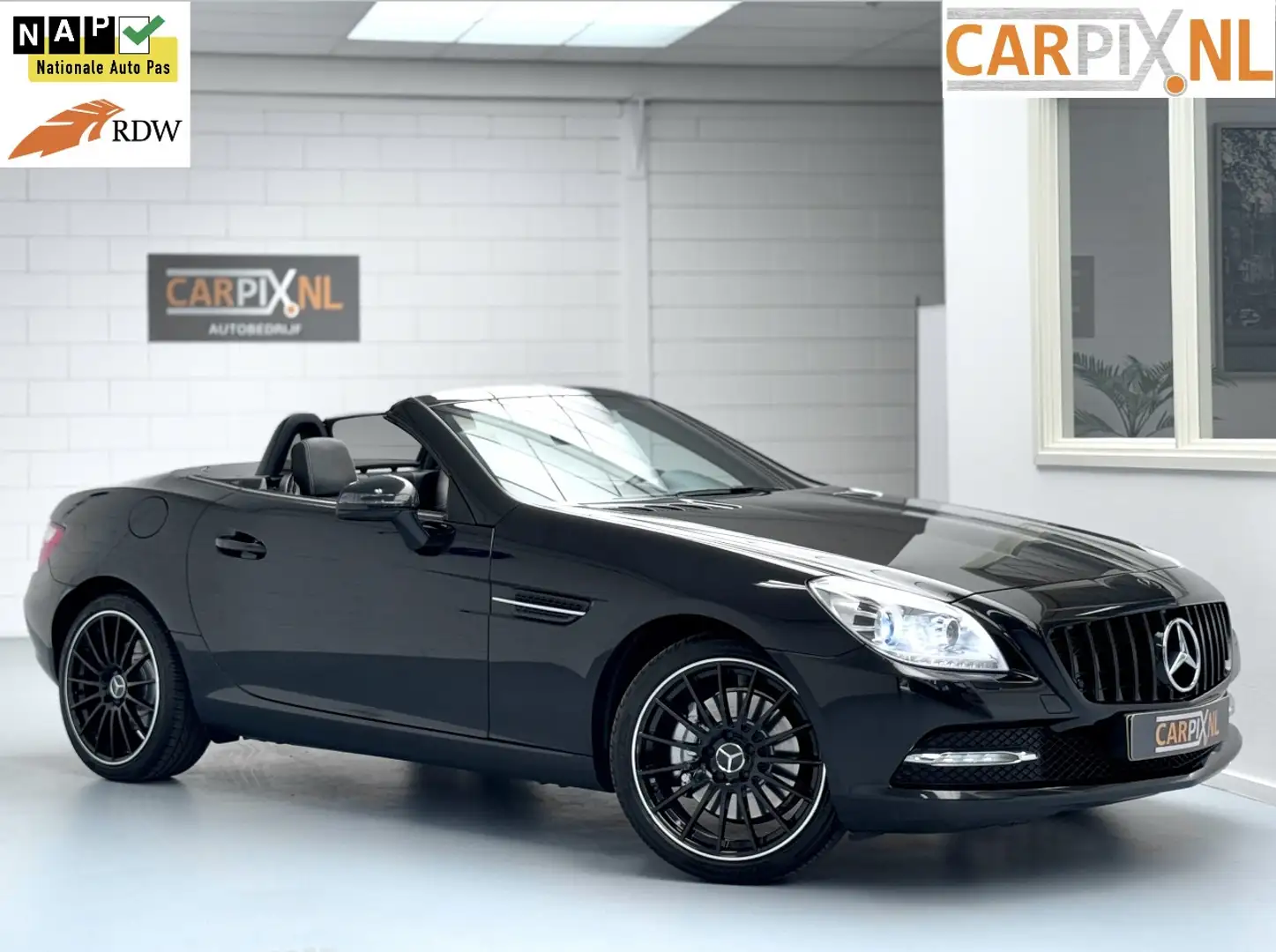 Mercedes-Benz SLK 250 18", AMG styling, Hardtop, NL auto Noir - 1