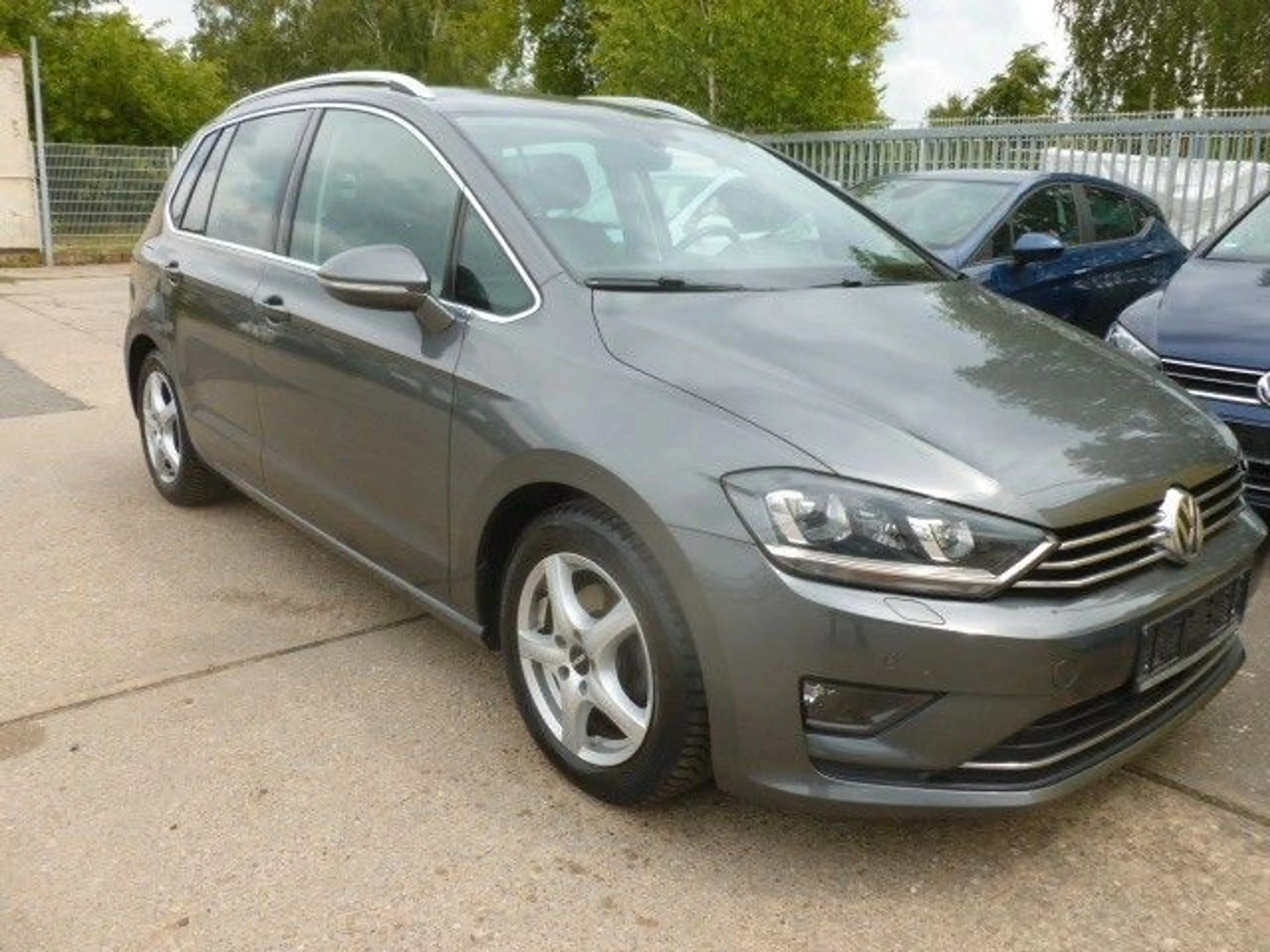 Volkswagen Golf Sportsvan 1.4 TSI Navi Kamera AHK Highline — photo 2