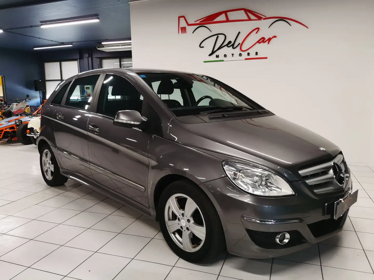 Mercedes-Benz B 180 Classe B - T245 cdi Executive Neopatentati Nero - 1